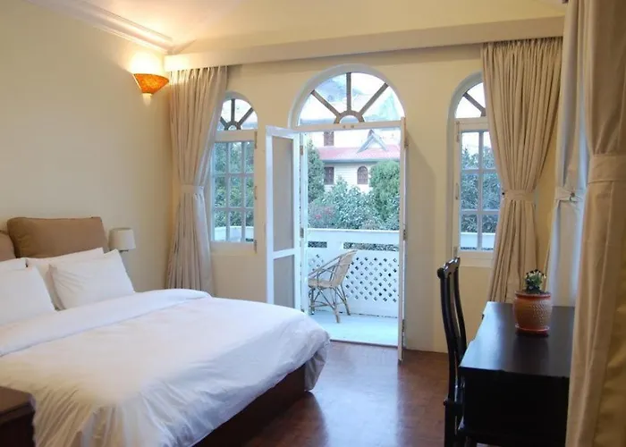 Lavie Garden Residence